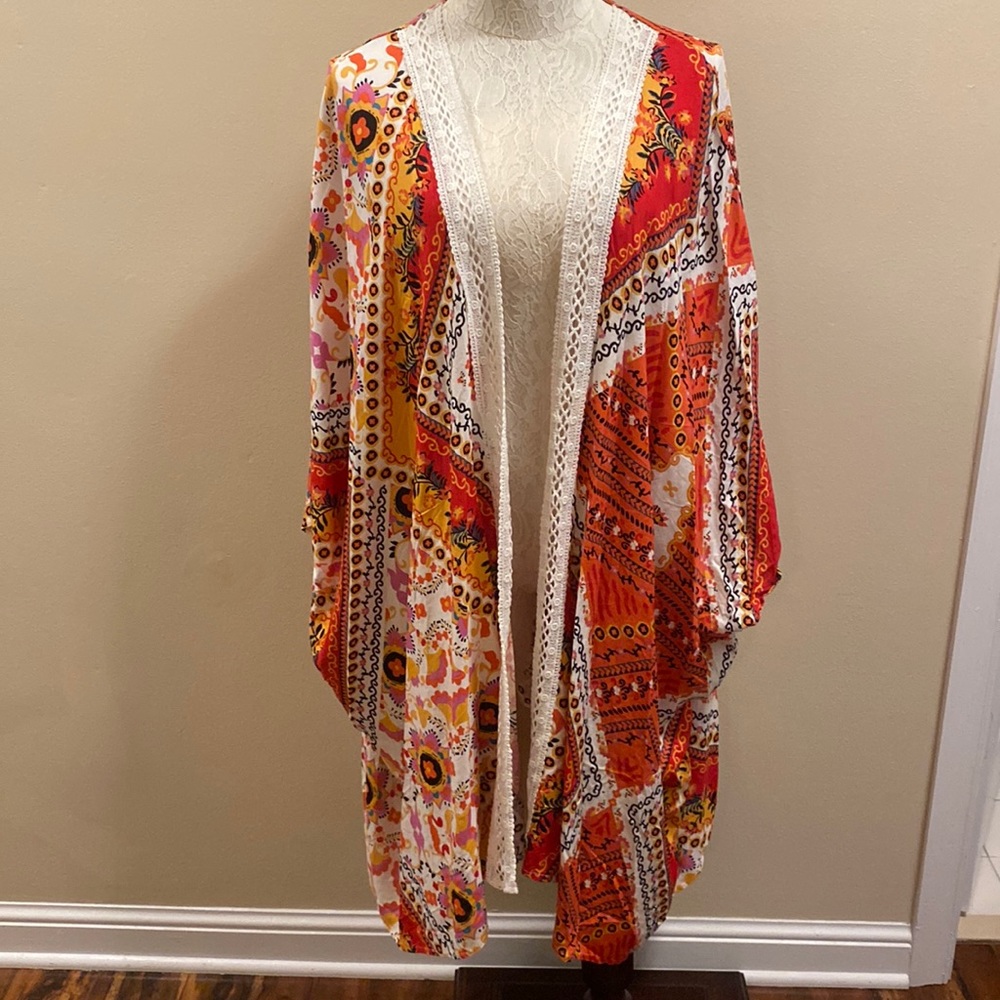 Coco & Carmen colorful Kimono